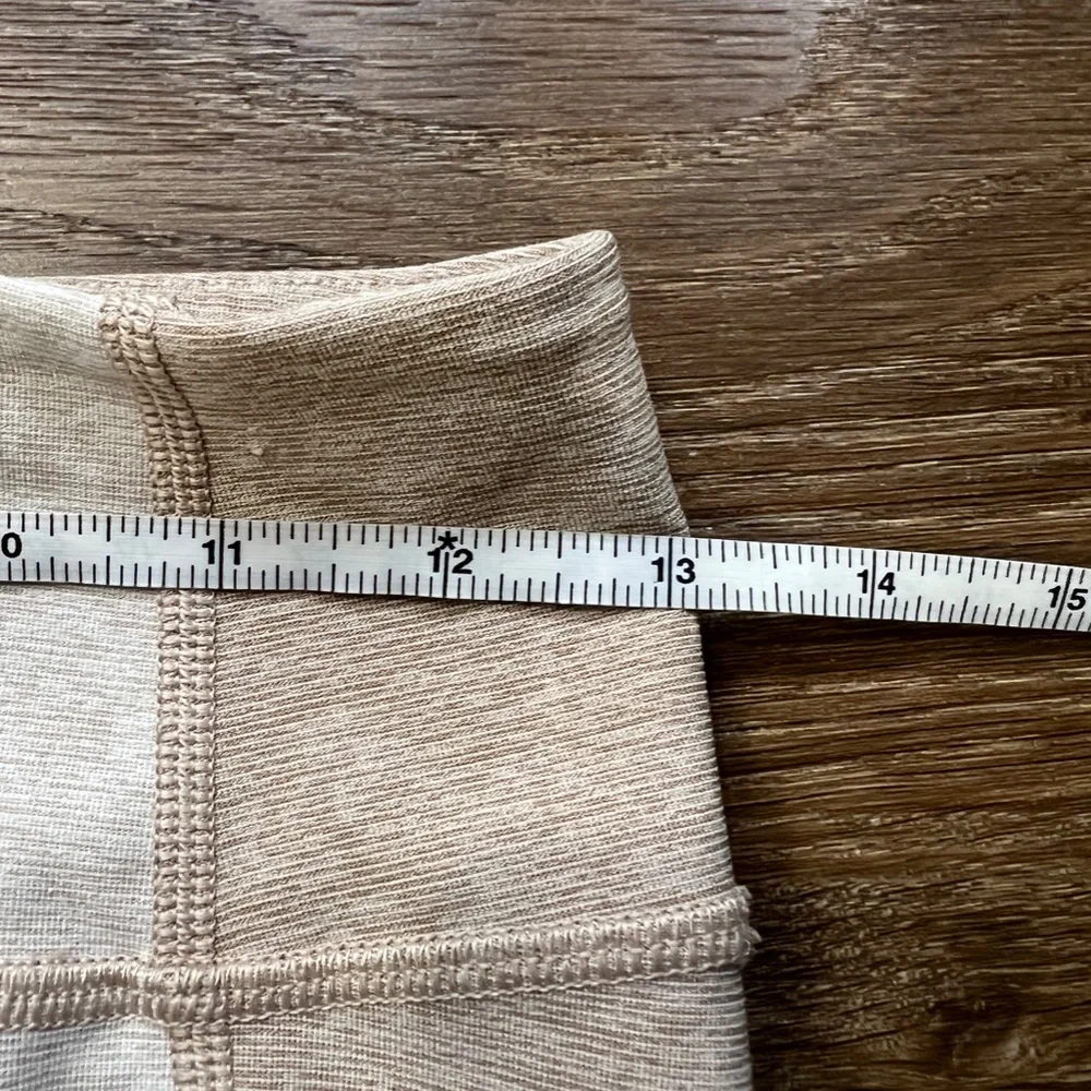 Outdoor Voices Women's 7/8 Tri-Tone Colorblock Leggings Oatmeal/Gray Size Small - Picture 13 of 13